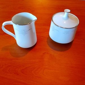 Noritake Casablanca sugar and cream set